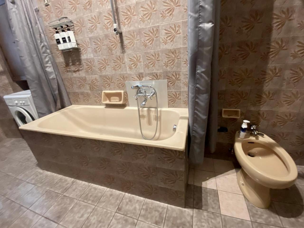 Il Balcone Sul Teatro Apartment Специя Екстериор снимка